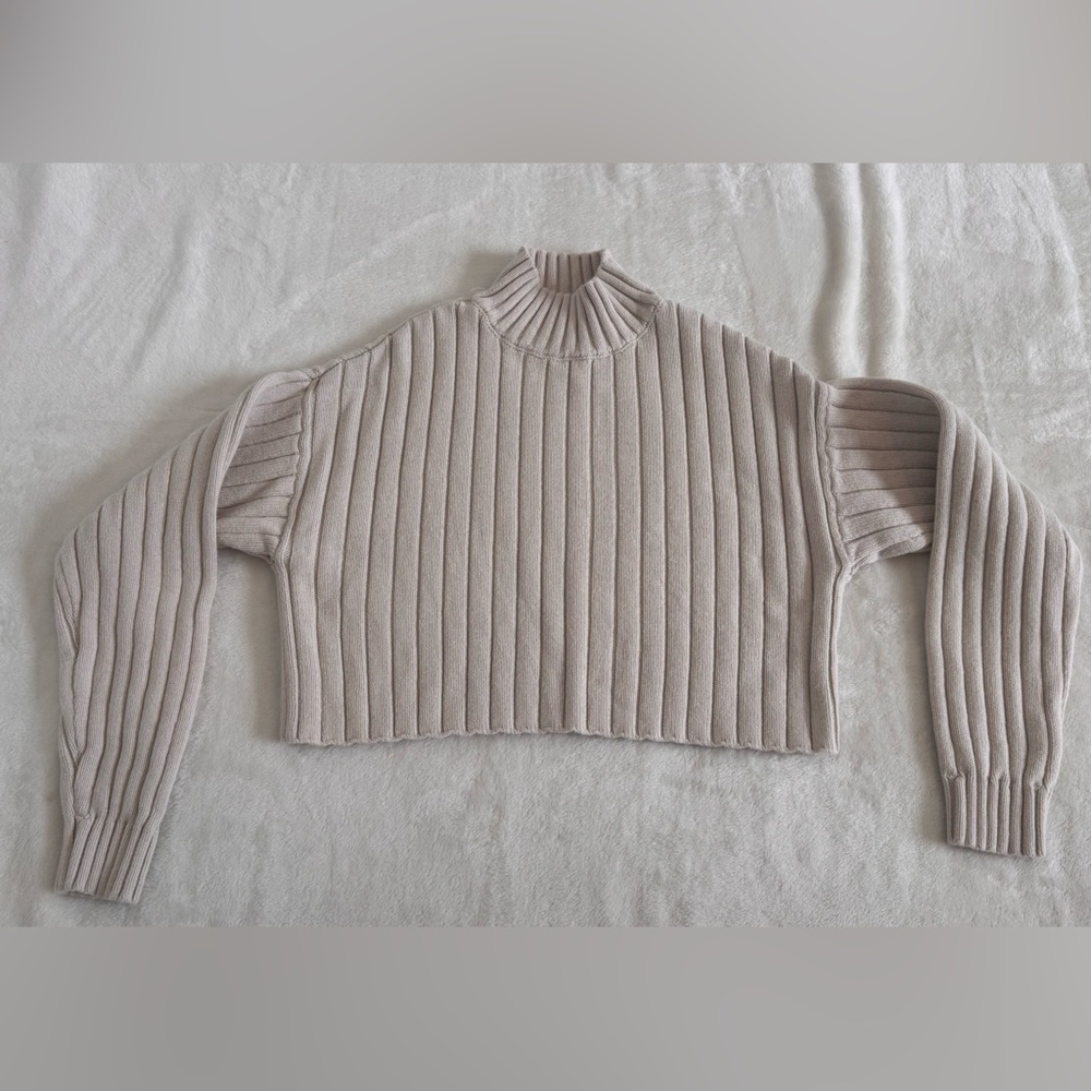LA Hearts Size Small Long Sleeve Cropped Mock Turtleneck Cotton Sweater.
